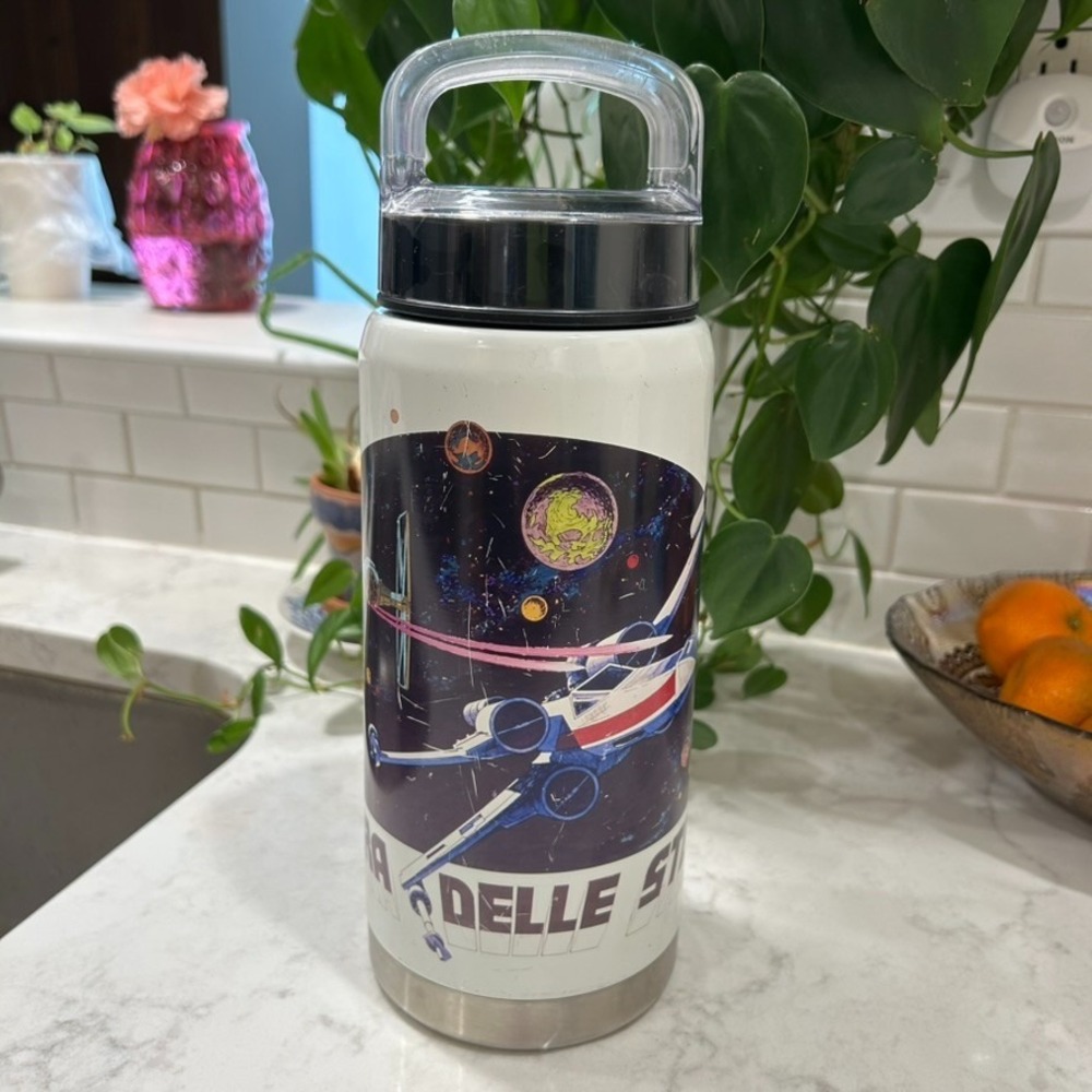 Igloo Star Wars 36 Oz Legacy Growler "Guerra Delle Stelle" Vintage Poster Art